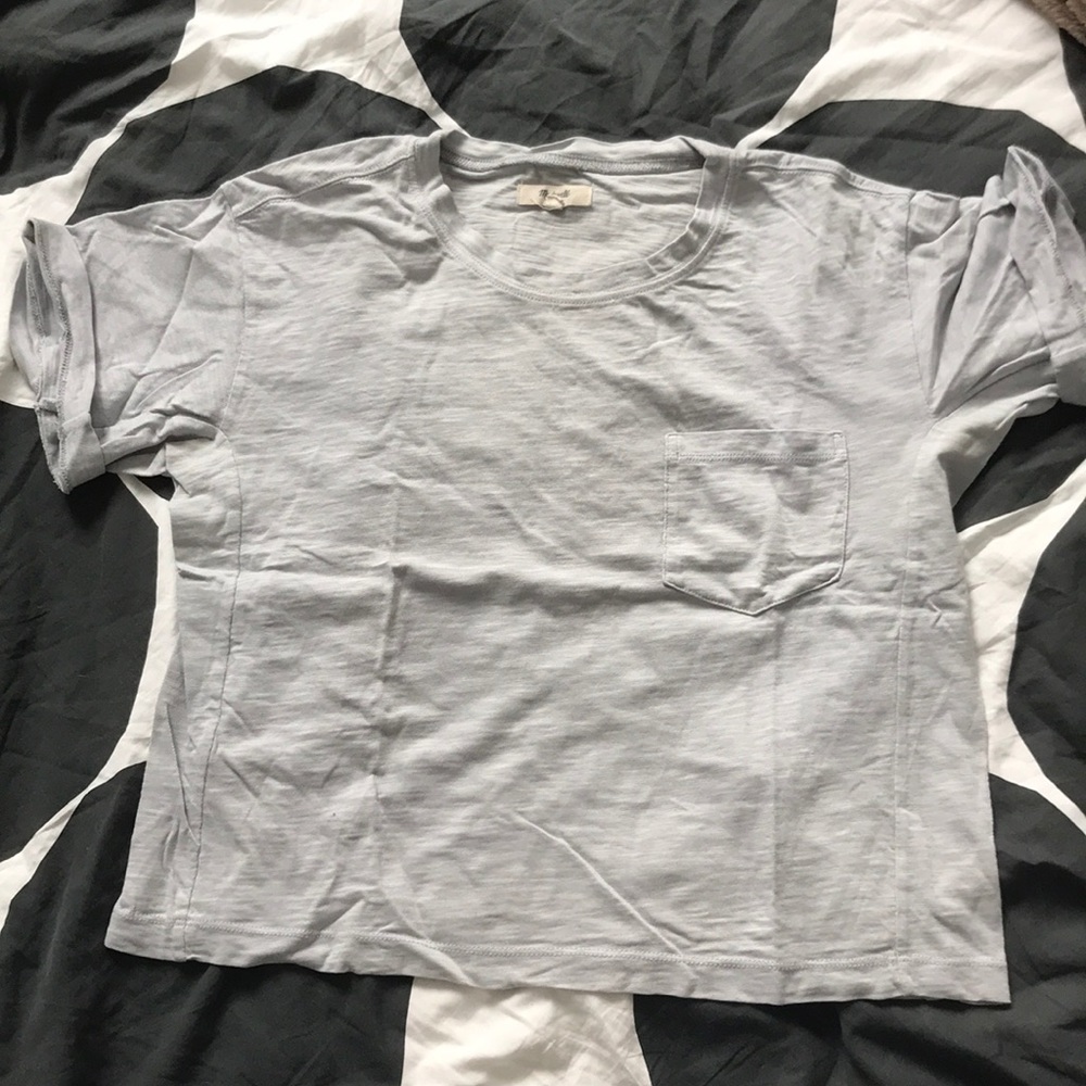 Madewell pocket front cropped tee
